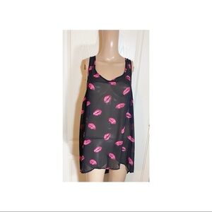 Torrid lips top
